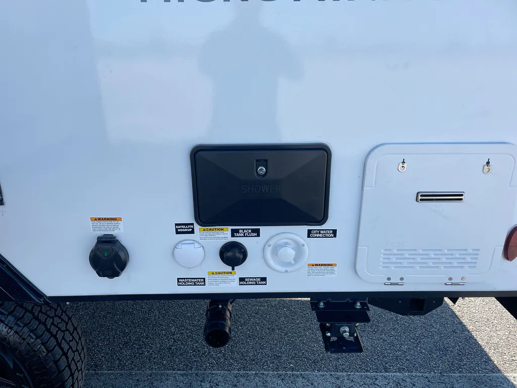 2027 Winnebago Micro Minnie 2108DS, Photos photo 26