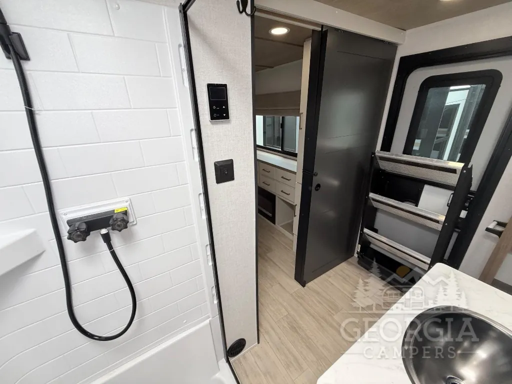 2026 Forest River Vibe Extreme Lite 2500FIK, Photos photo 27