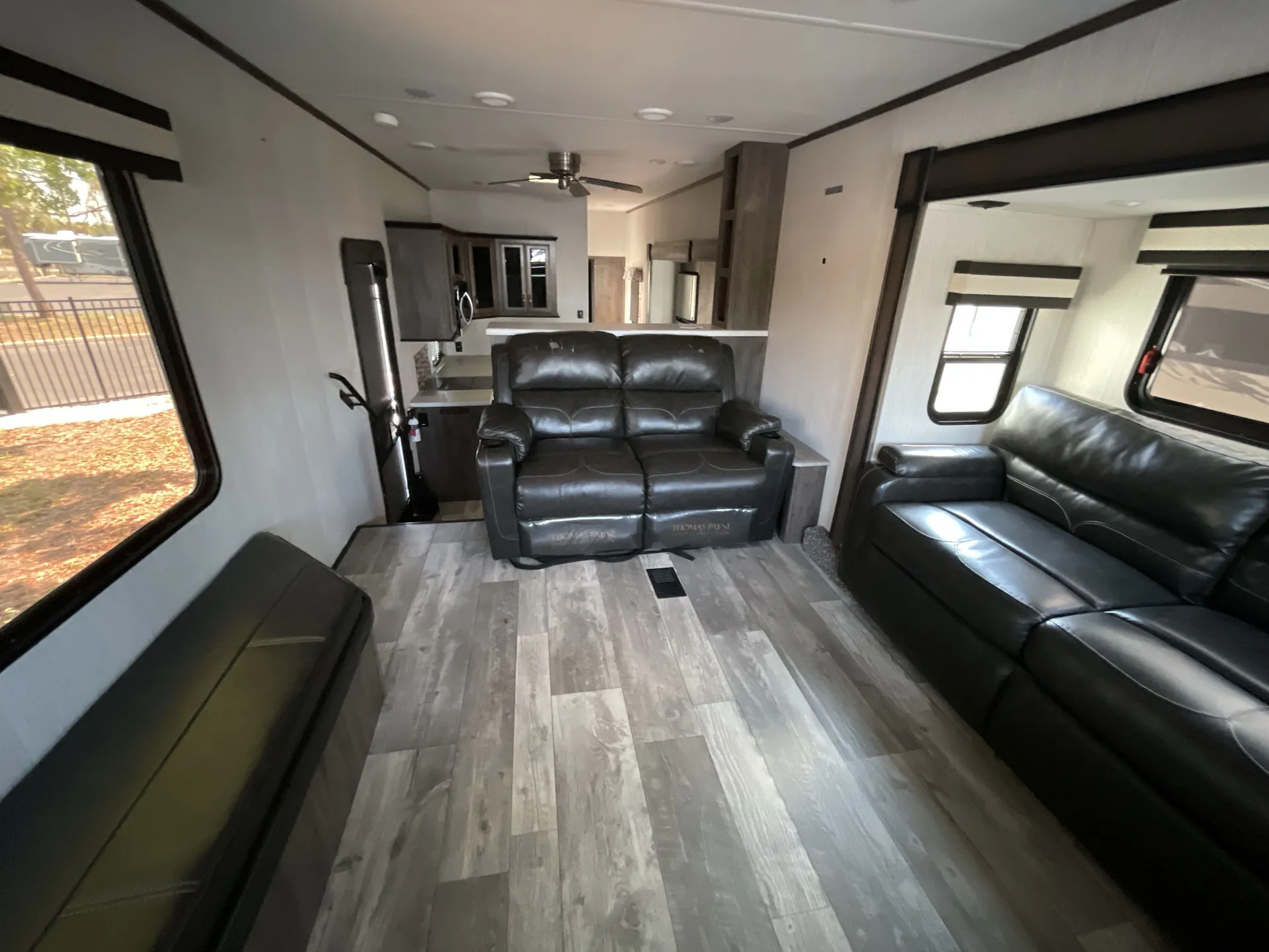 2021 Forest River Sandpiper C-Class 3550FL — living area main