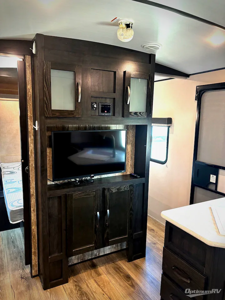 2020 Forest River Surveyor Legend 295QBLE, Photos photo 10
