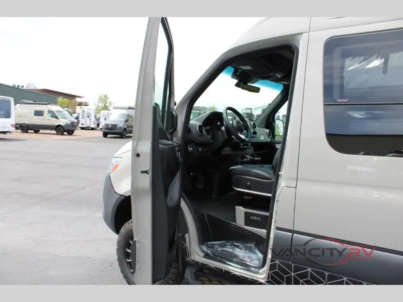 2026 Remote Vans Remote Vans New   Friday - Photo 2