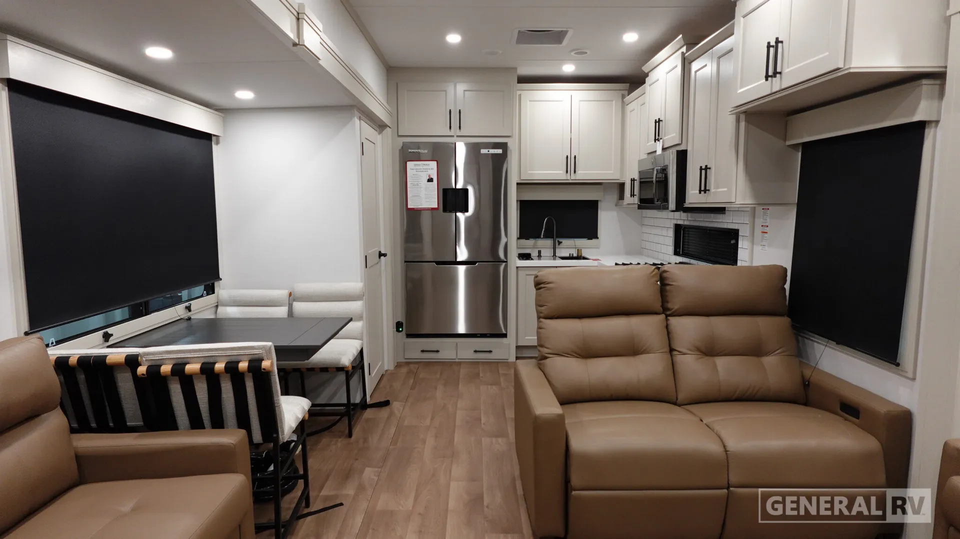 2026 Grand Design Solitude 417KB - Photo 3