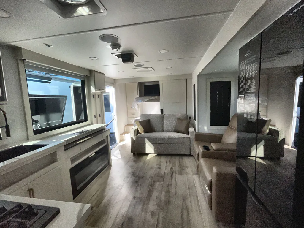2026 Brinkley Model I 294, Photos photo 13