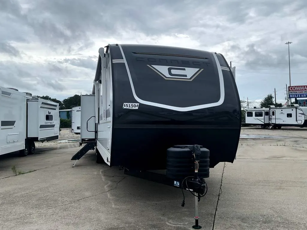 2026 KZ RV Connect C333RLK - Photo 4