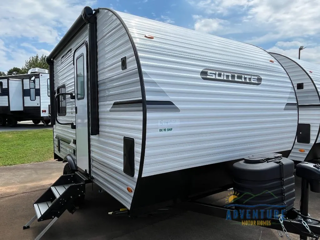 2026 Sunset Park RV Sun Lite 14TH - Photo 3
