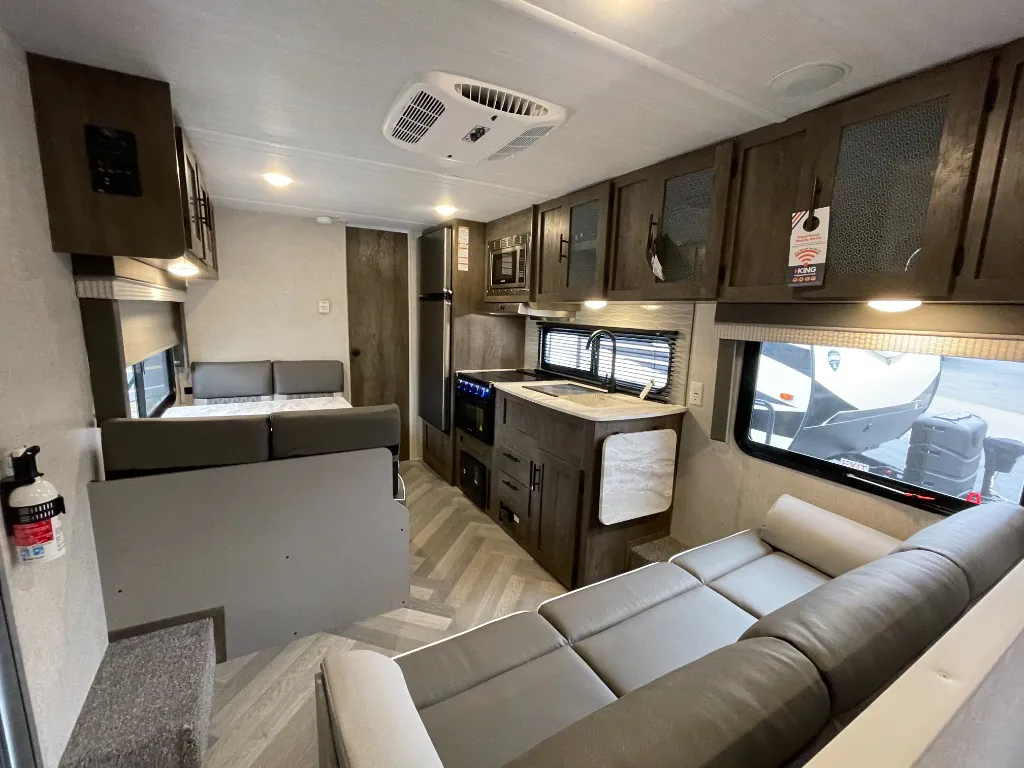 2021 Forest River Salem Cruise Lite 241QBXL, Photos photo 4
