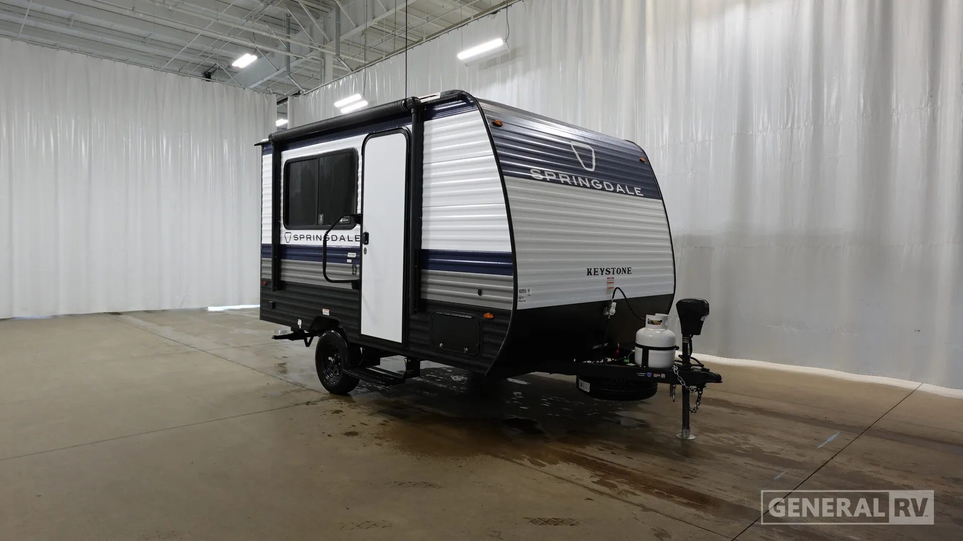 2027 Keystone Springdale Mini 1200BT - Photo 2