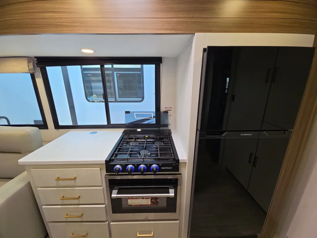 2027 Forest River Vibe 3400BH, Photos photo 17