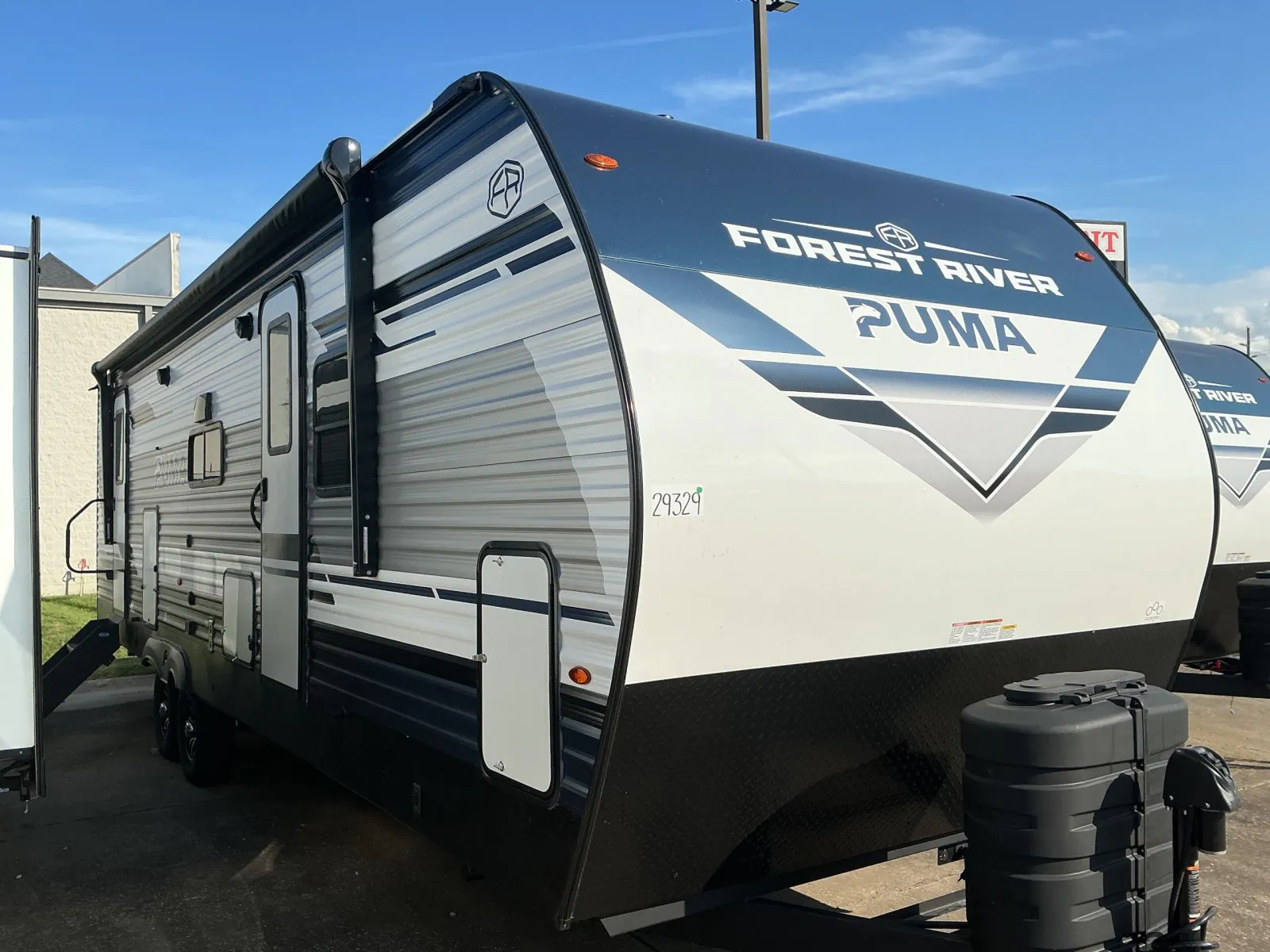 2027 Forest River Puma 27RBDS
