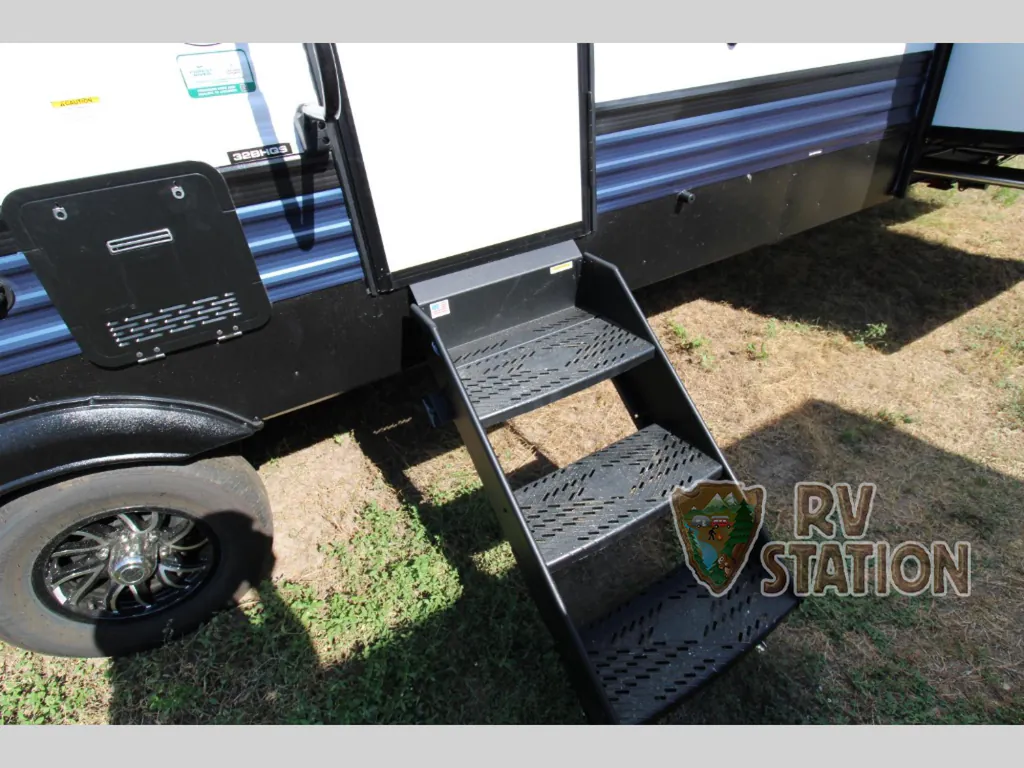 2027 Forest River Puma 32BHQS, Photos photo 18