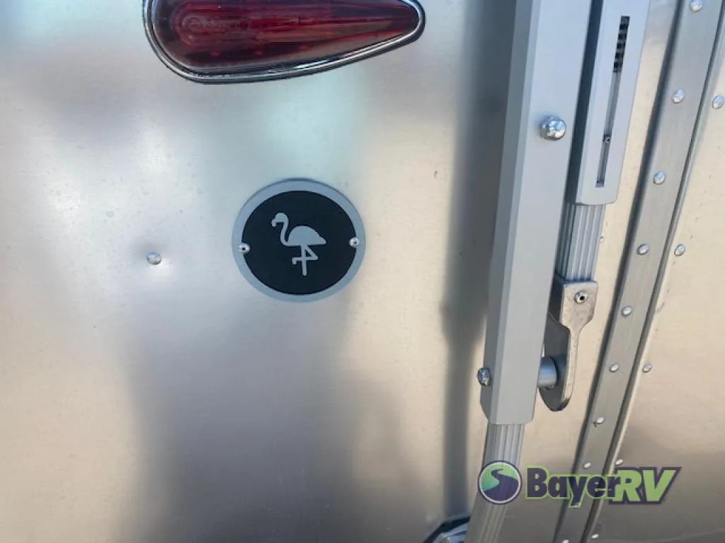 2025 Airstream Flying Cloud 27FB Twin - Photo 4