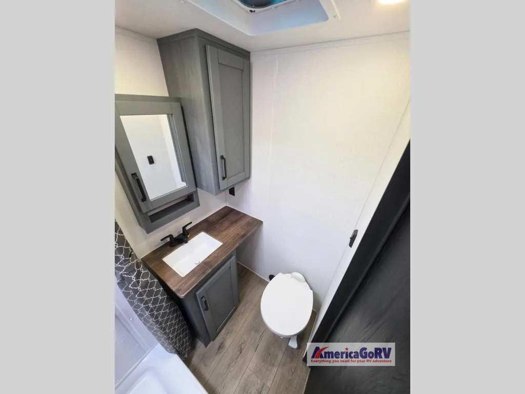 2027 Forest River Solaire Lite 302BHS, Photos photo 23