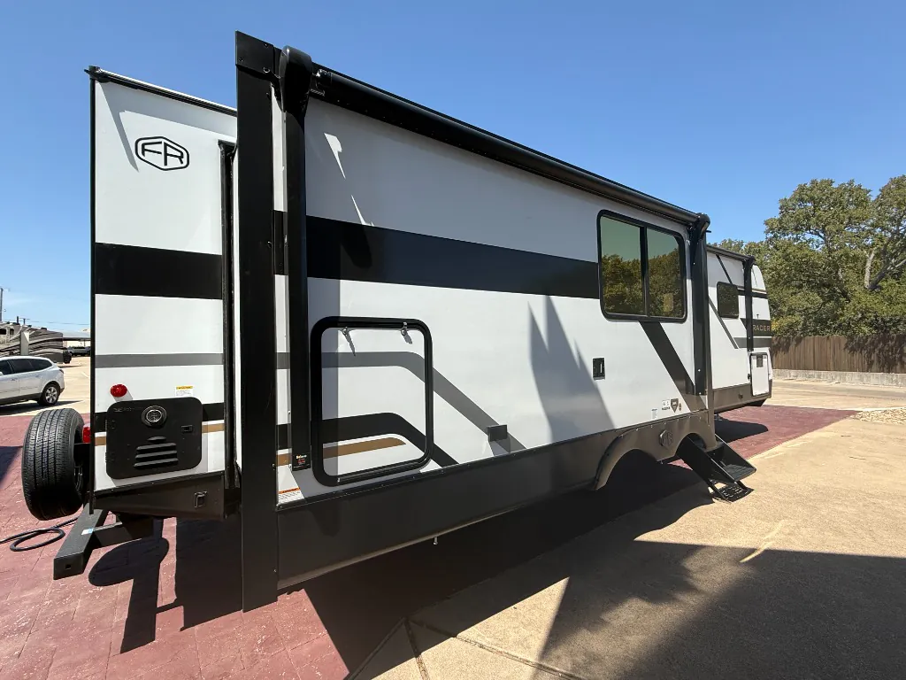 2027 Forest River Tracer 286RL, Photos photo 4