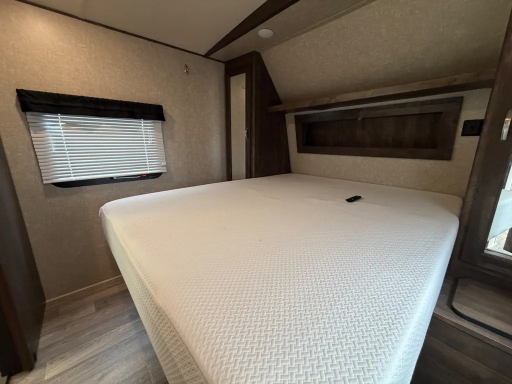 2018 Forest River Vibe 268RKS, Photos photo 21