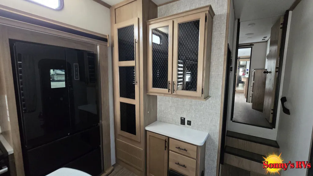 2023 Forest River Sabre 38RLH, Photos photo 32