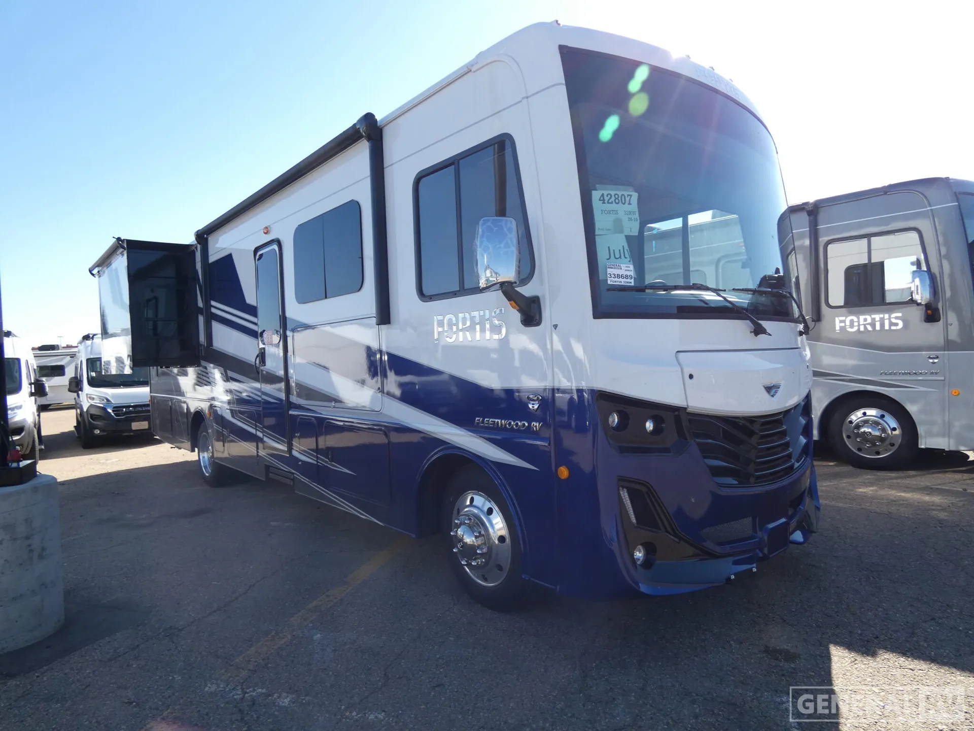2026 Fleetwood Fortis 32RW - Photo 3