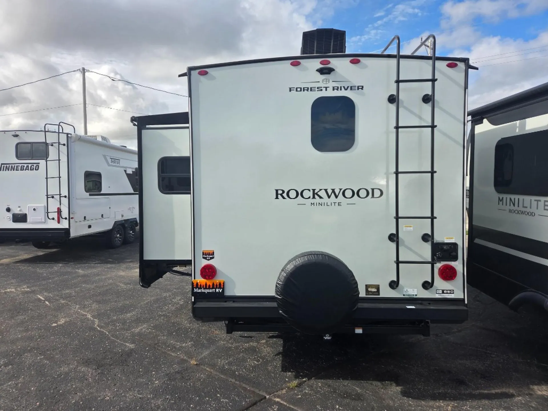 2027 Forest River Rockwood Mini Lite 2523MBR — Photo 6