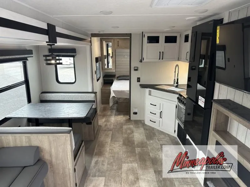 2025 Palomino Puma 26RBSS - Photo 3