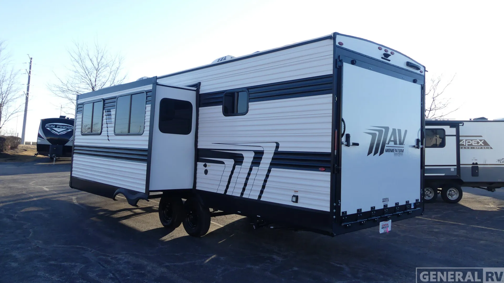 2026 Grand Design Momentum MAV 28MAV - Photo 4