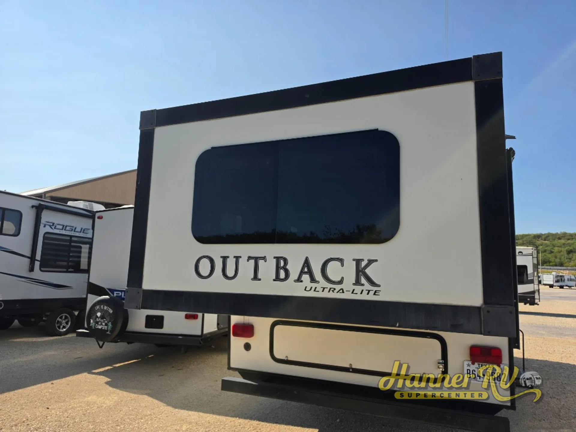 2018 Keystone Outback Ultra-Lite 240URS - Photo 3
