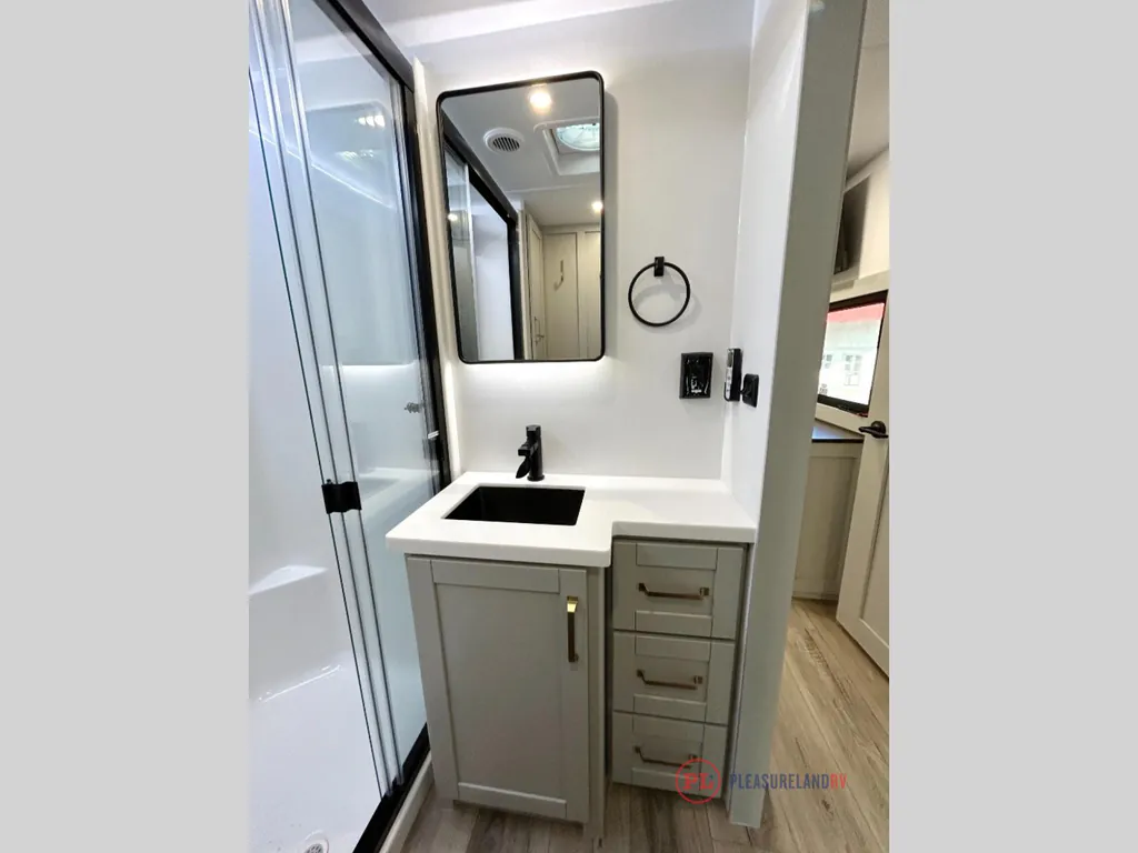 2026 Brinkley Model Z 3515, Photos photo 30