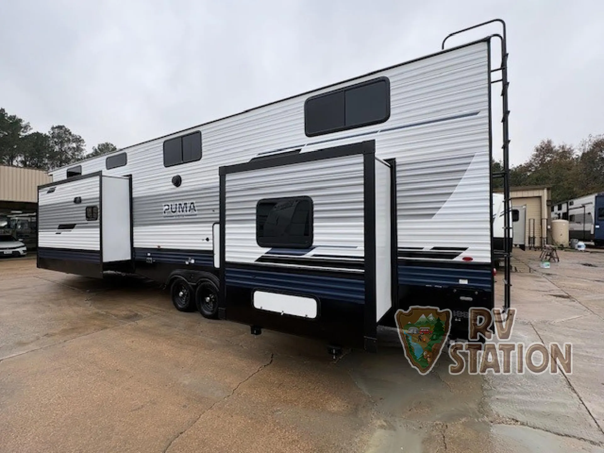 2026 Forest River Puma Vista 402LFT - Photo 3