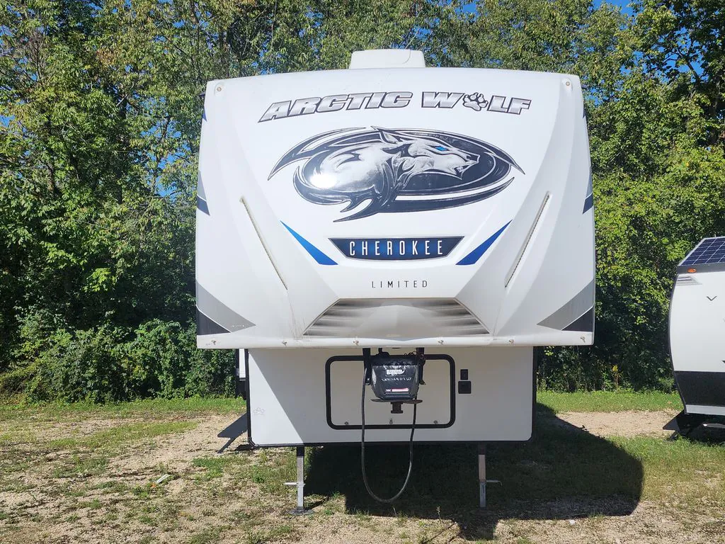 2022 Forest River Cherokee Arctic Wolf 327MB - Photo 3
