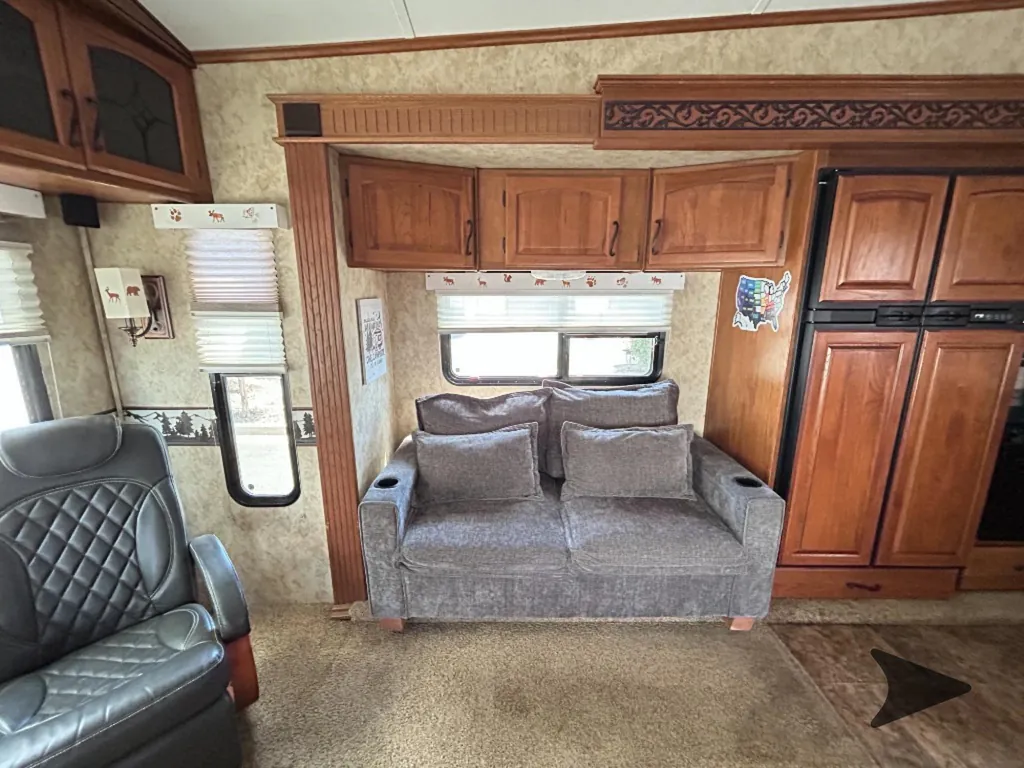 2012 Keystone Montana 3100RL, Photos photo 12