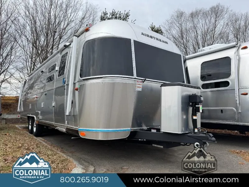 2026 Airstream Globetrotter 30RB - Photo 2