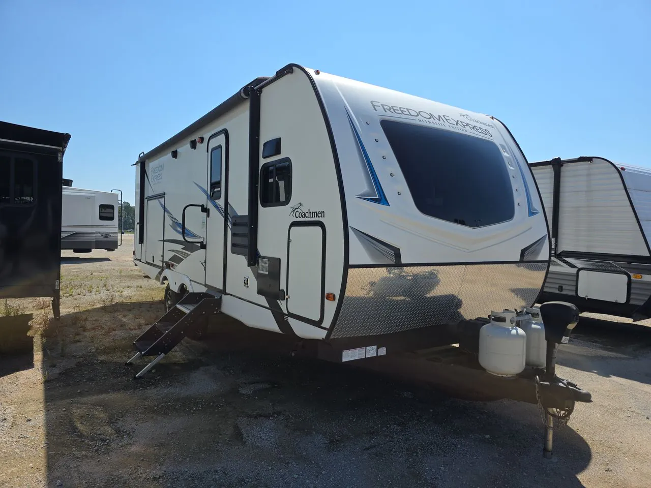 2021 Coachmen Freedom Express Ultra Lite 259FKDS - Photo 2