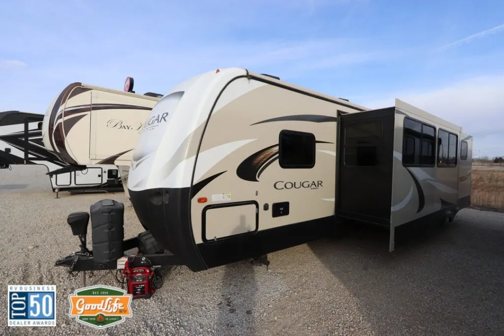 2019 Keystone Cougar Half-Ton Series 32RDB - Photo 4