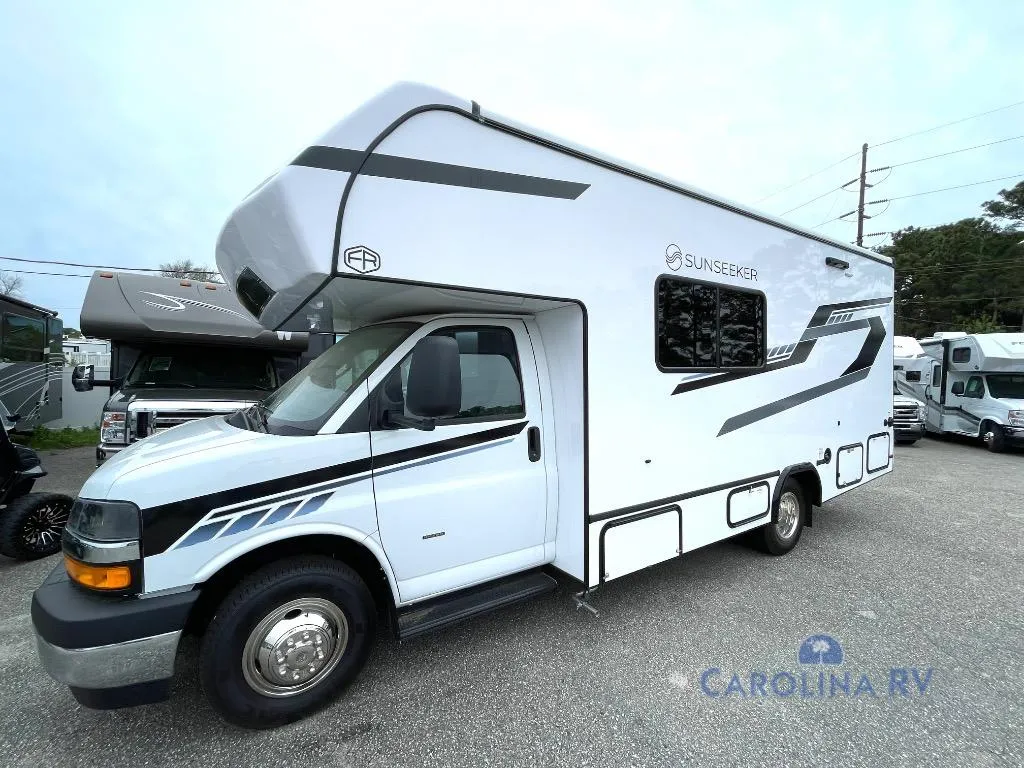 2026 Forest River Sunseeker LE 2350LE - Photo 4