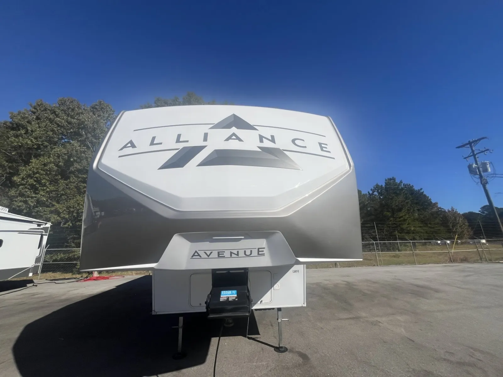 2026 Alliance RV Avenue 29RL - Photo 3