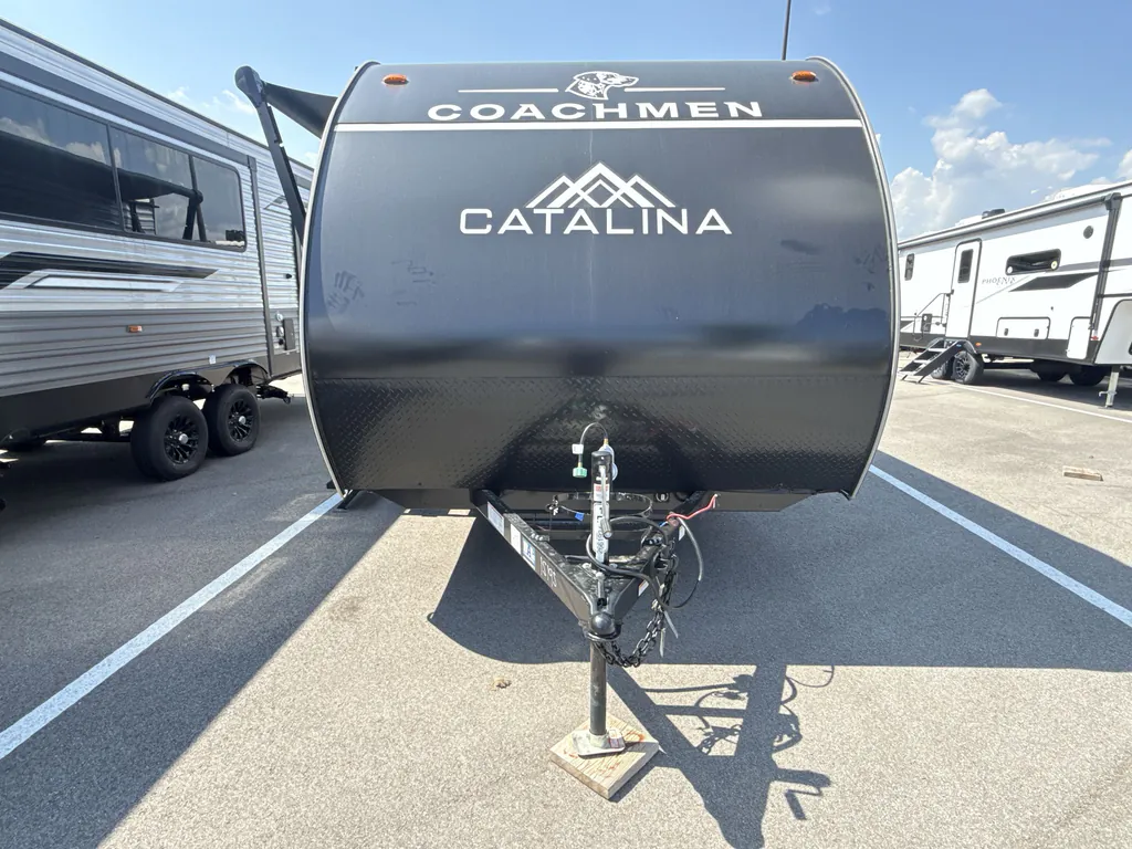 2027 Coachmen Catalina Summit Series 7 154RDX, Photos photo 4