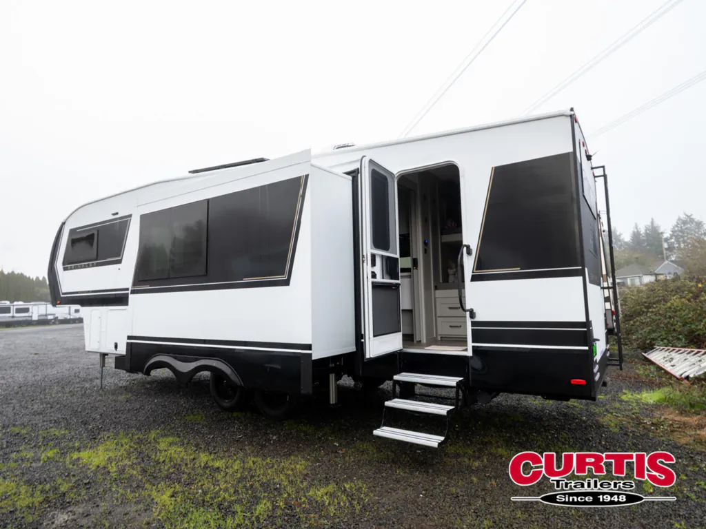 2026 Brinkley Model Z 2810, Photos photo 8