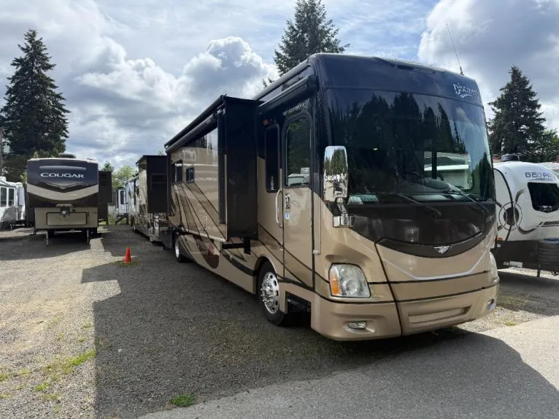 2014 Fleetwood RV Discovery 40X - Main photo