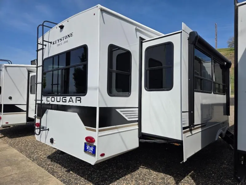 2026 Keystone Cougar 316RLS - Photo 3