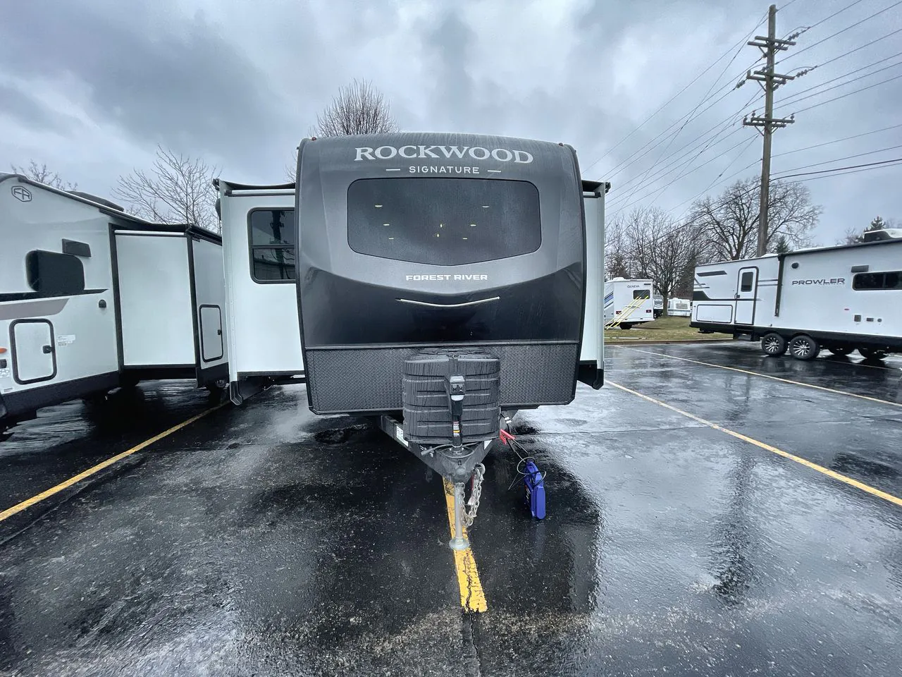 2026 Forest River Rockwood Signature 8339FK - Photo 3