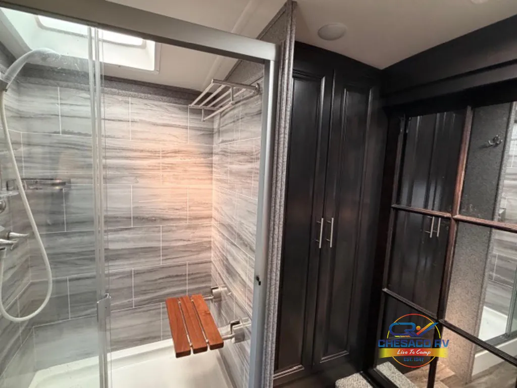 2021 Jayco Pinnacle 36FBTS, Photos photo 45
