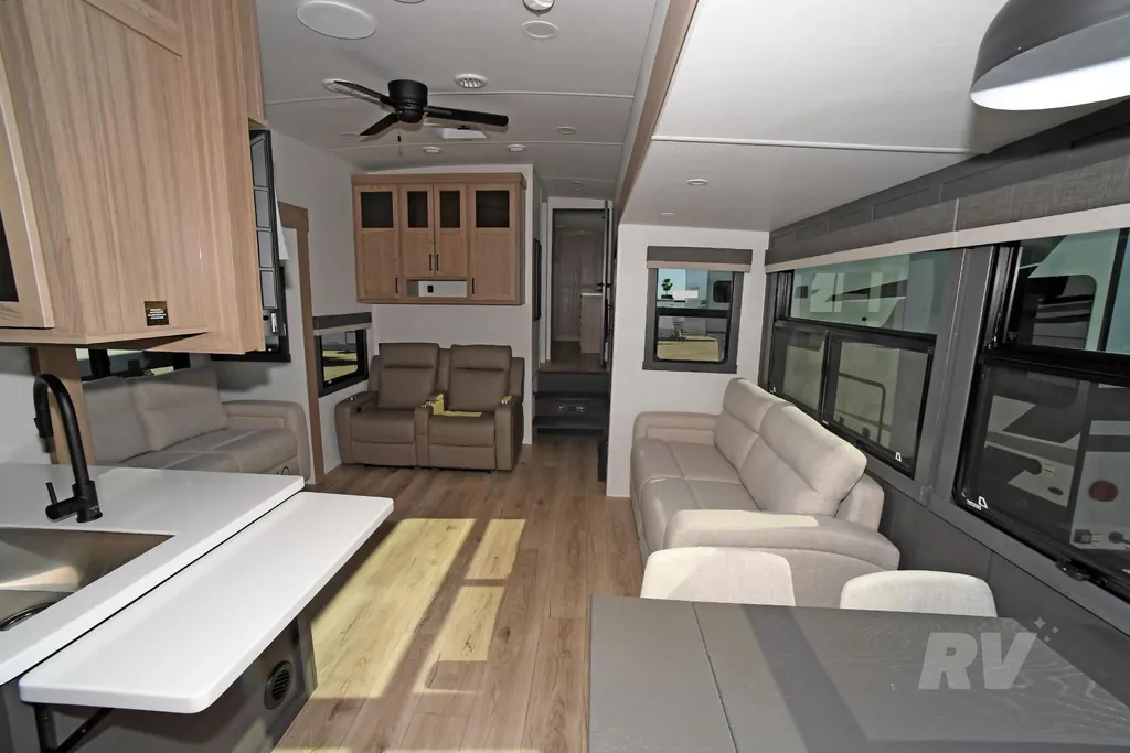 2026 Forest River Rockwood Signature 371RK, Photos photo 14