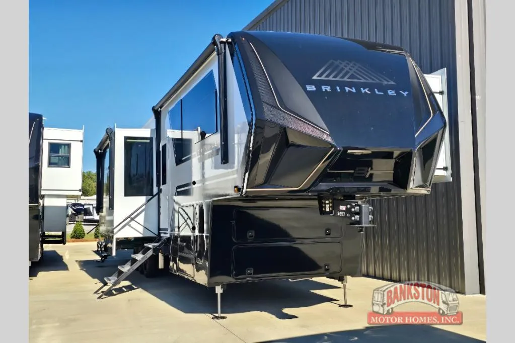 2026 Brinkley Model G 3970 - Photo 2