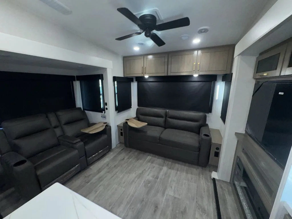 2026 Jayco Eagle 321RSTS, Photos photo 17