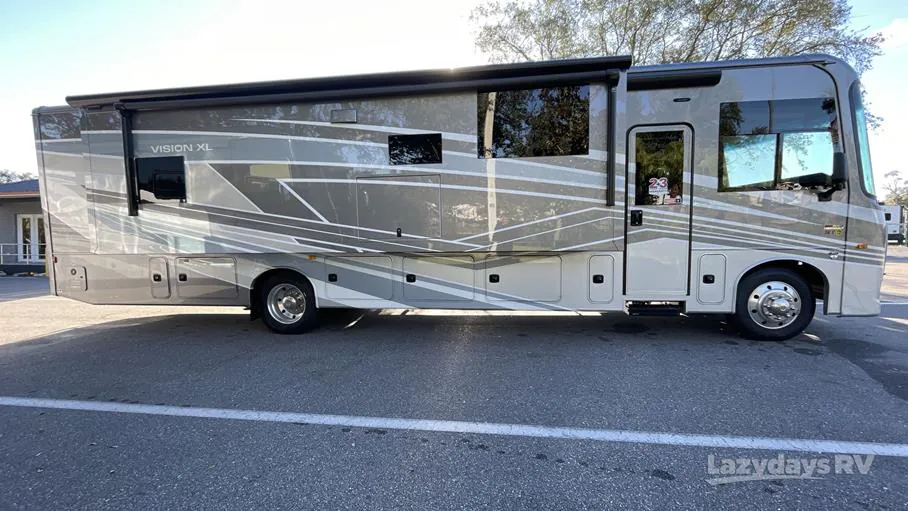 2026 Entegra Coach Vision XL 36C, Photos photo 2