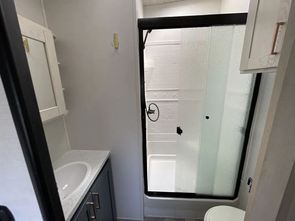 2024 Prime Time Crusader 375FLS, Photos photo 18