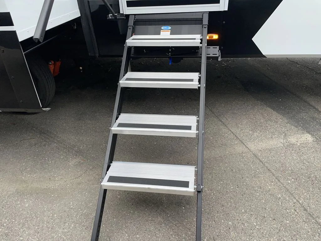 2026 Brinkley Model Z 3420, Photos photo 9