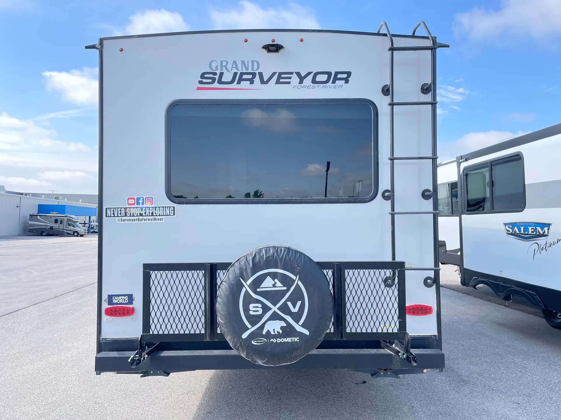 2023 Forest River Grand Surveyor 253RLS — backside