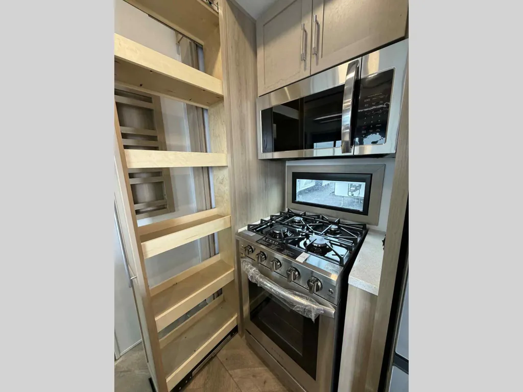 2026 Keystone Raptor 415, Photos photo 8