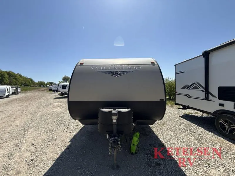2019 Forest River Wildwood X-Lite 261BHXL - Photo 4
