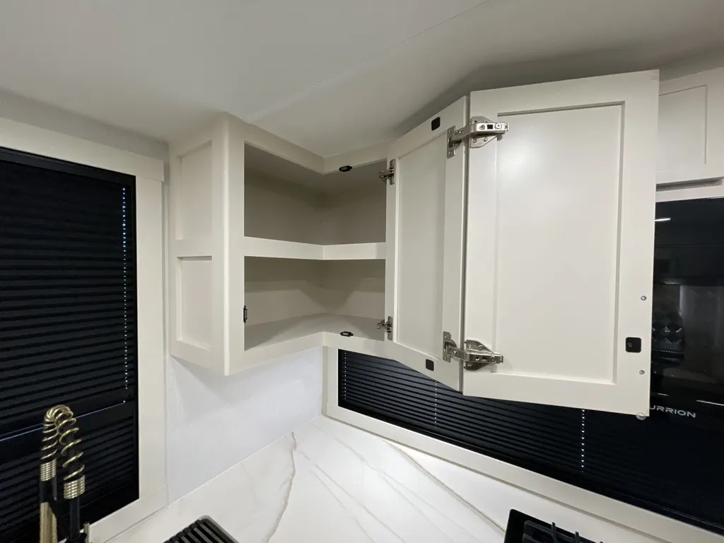 2025 Brinkley MODEL I 275, Photos photo 31