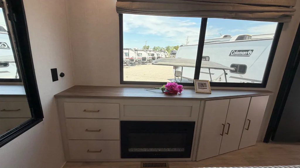 2026 Forest River Vibe 3400XL, Photos photo 22